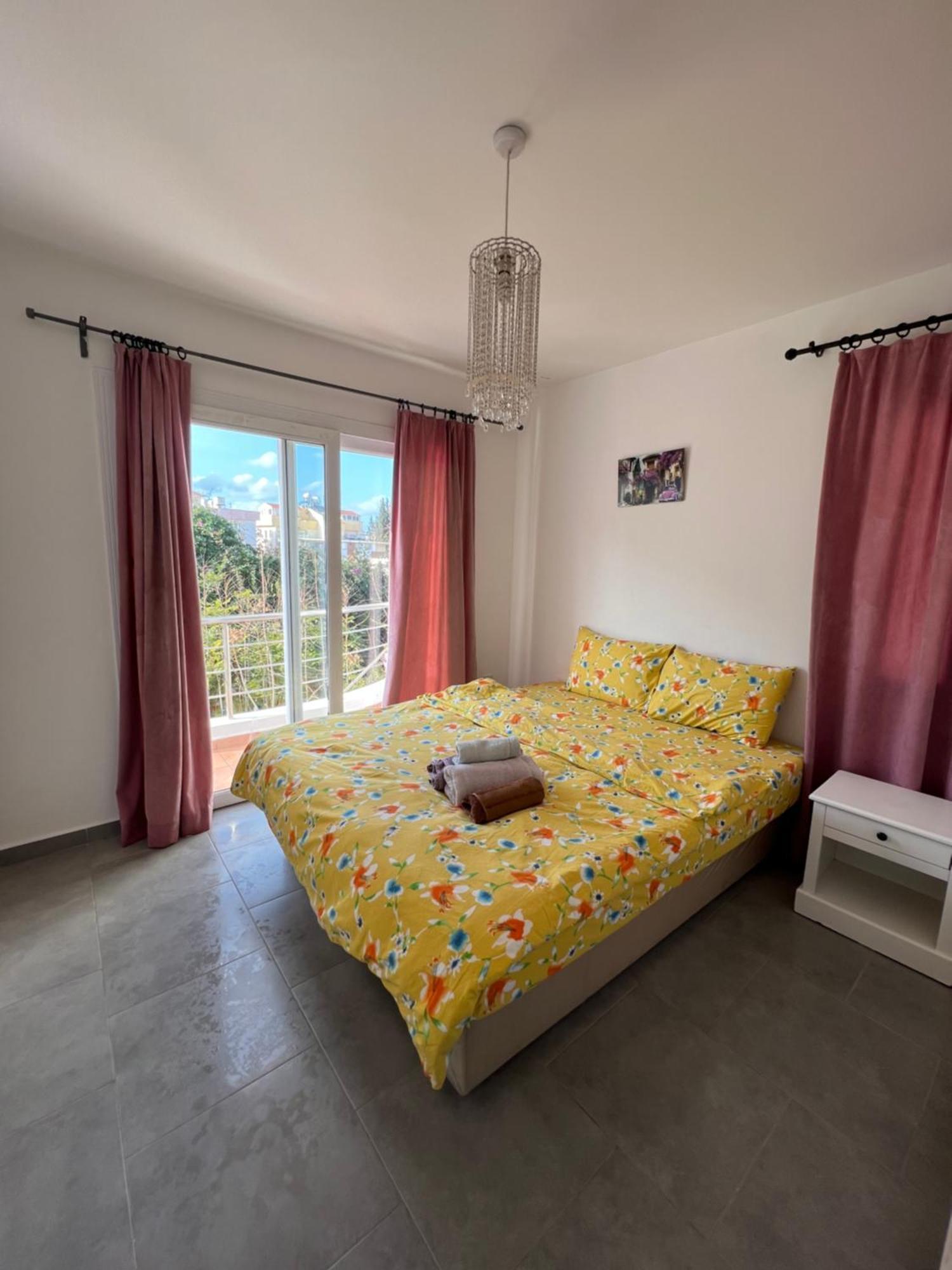 Kyrenia Comfort Apartments חדר תמונה